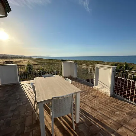 House Мандаториччо-Марина