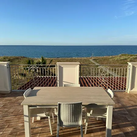 House * Мандаториччо-Марина