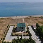 House ヴィラ *